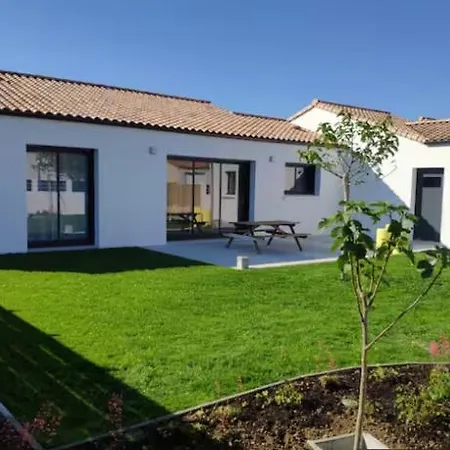 Maison Neuve Spacieuse - 6 Pers - Proche St Gilles Σπίτι διακοπών